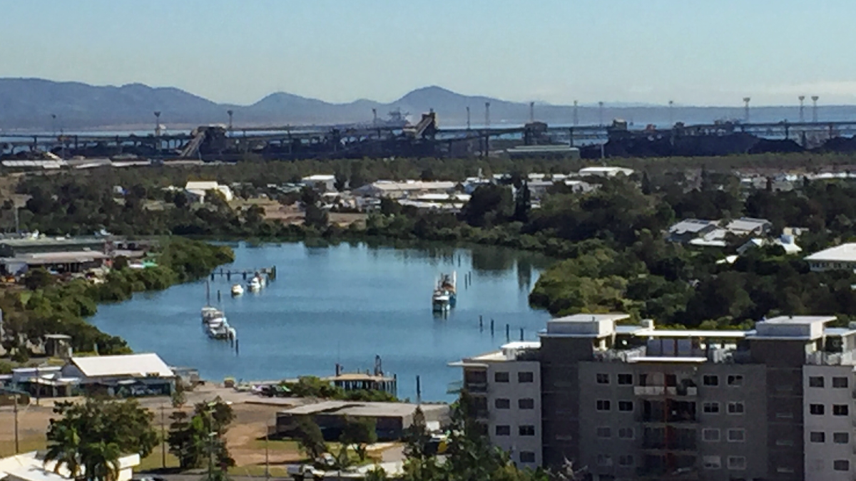 The Coffee Club Café - Gladstone Grand Hotel-3