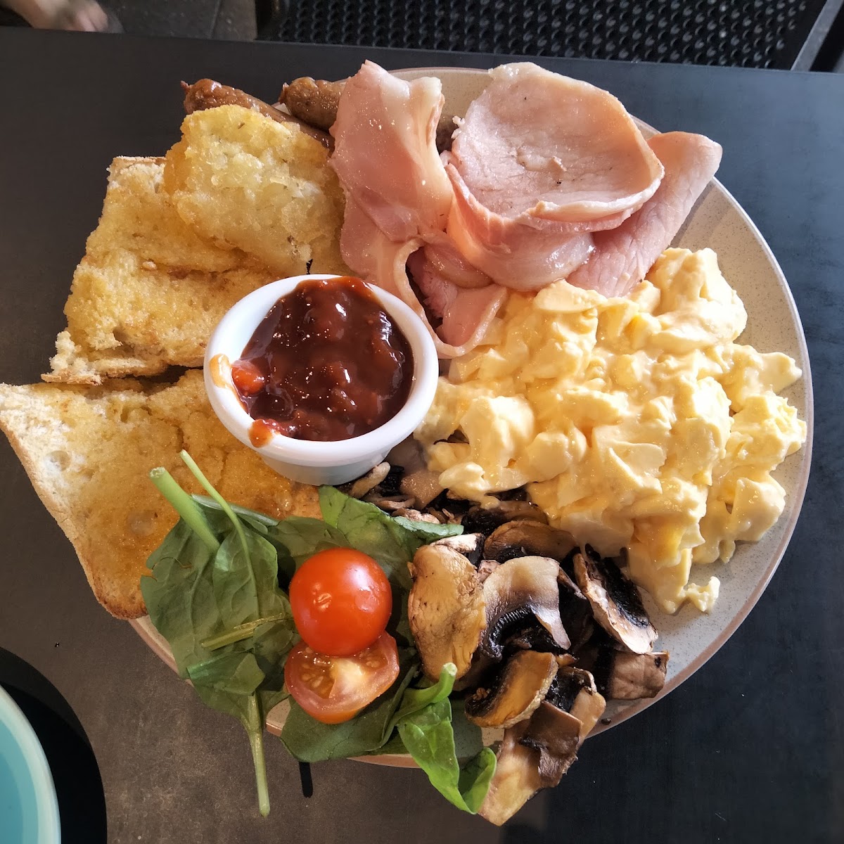 The Coffee Club Café - Gladstone Grand Hotel-6